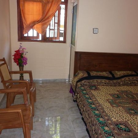 Seetha'S Hostel Негомбо Екстер'єр фото