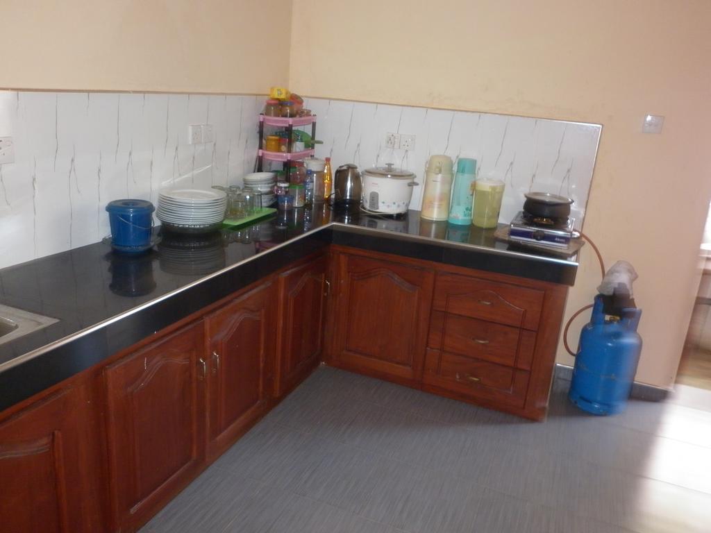 Seetha'S Hostel Негомбо Екстер'єр фото