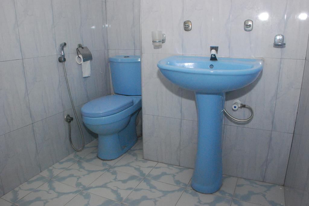 Seetha'S Hostel Негомбо Екстер'єр фото